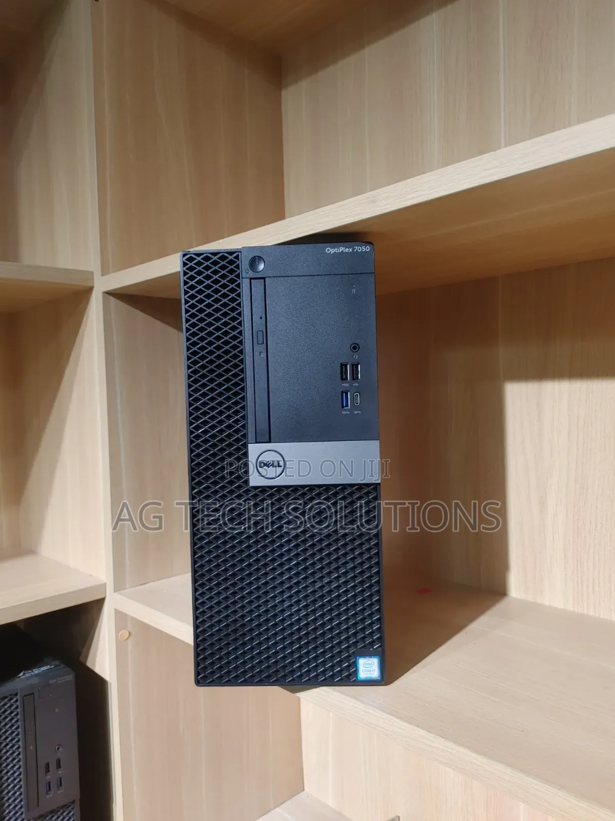 Desktop Computer Dell Optiplex 7050 8GB Intel Core i7 HDD 500GB