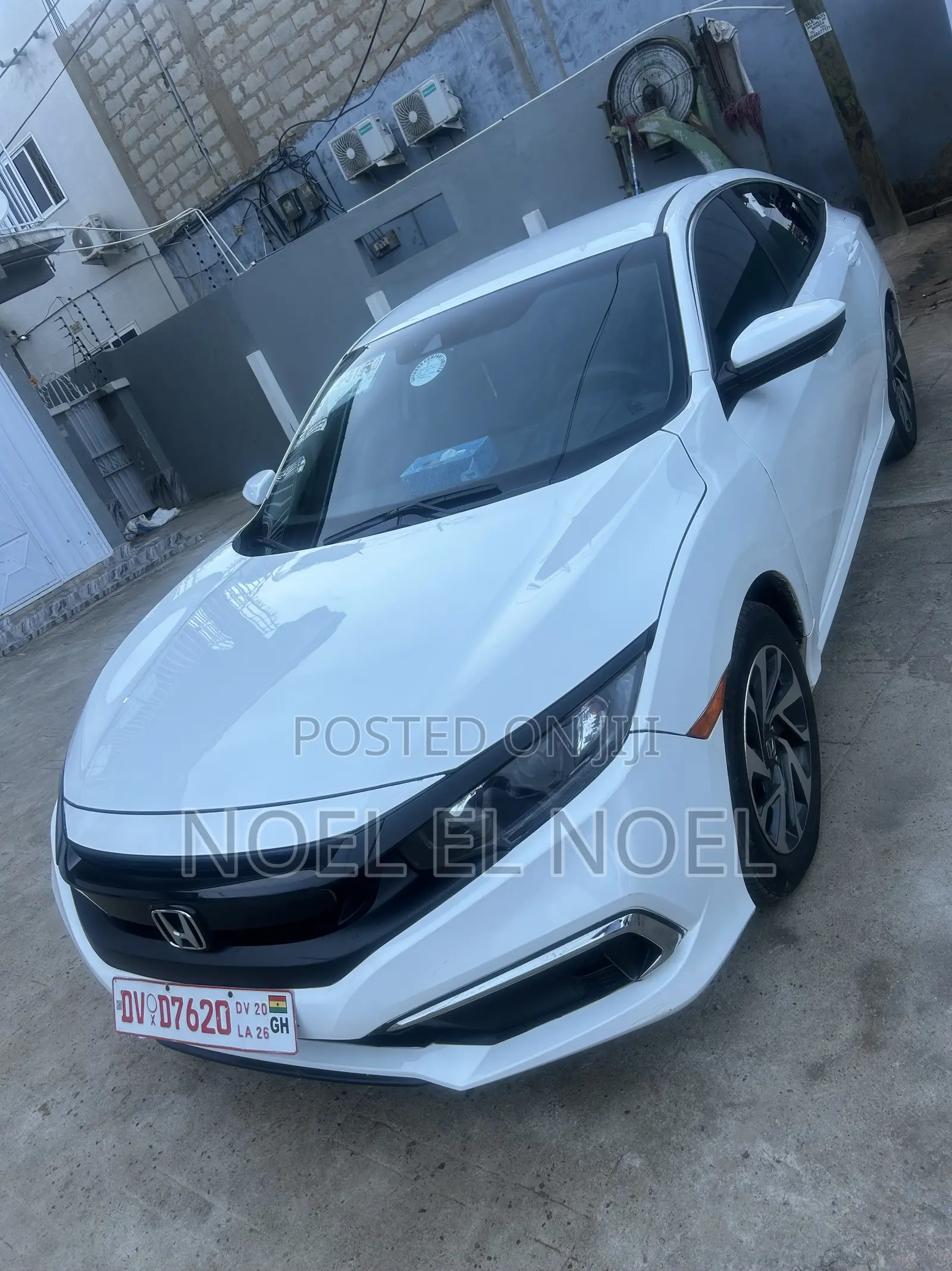 Honda Civic LX Sedan 2019 White
