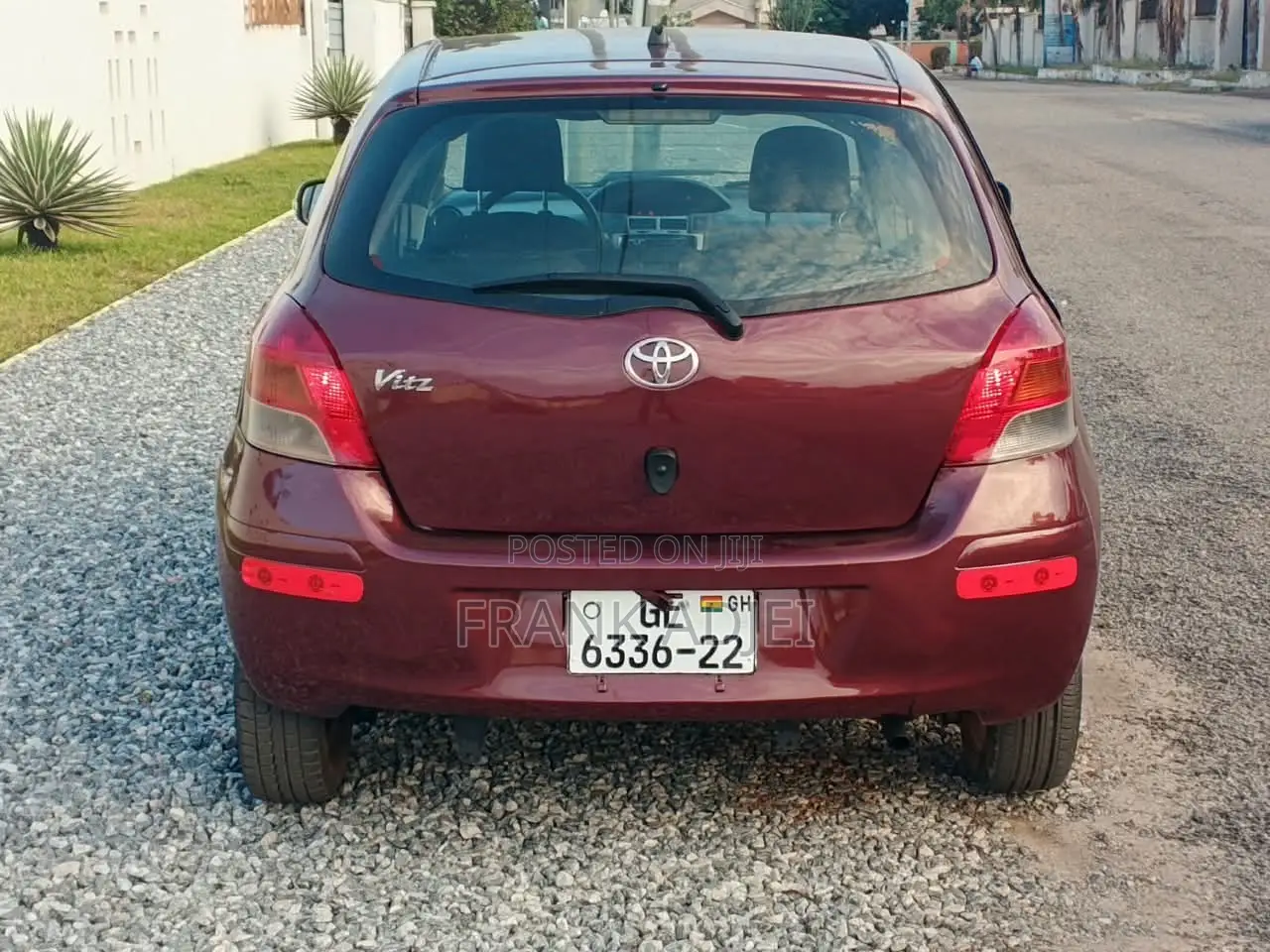 Toyota Vitz 2010 Brown