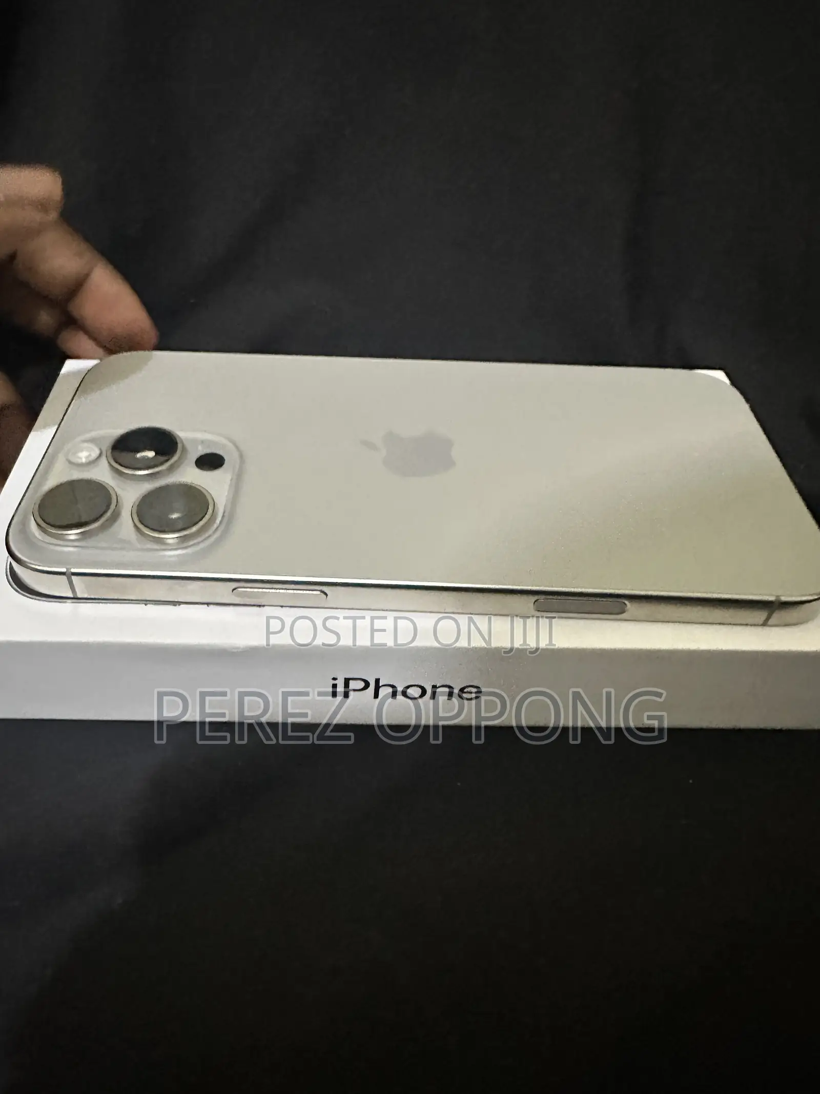Apple iPhone 16 Pro Max 256 GB Gold