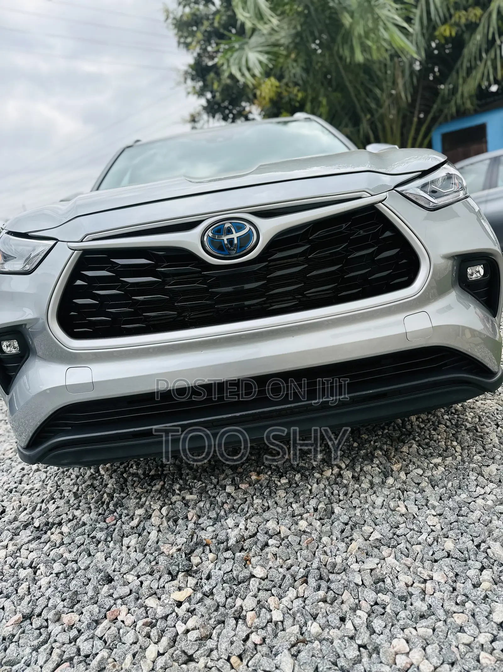 Toyota Highlander XLE AWD 2023 Silver