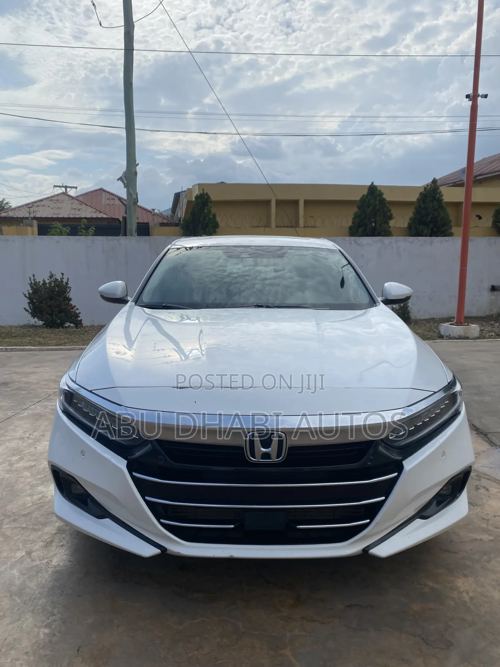 Honda Accord Touring 2.0T 2021 White