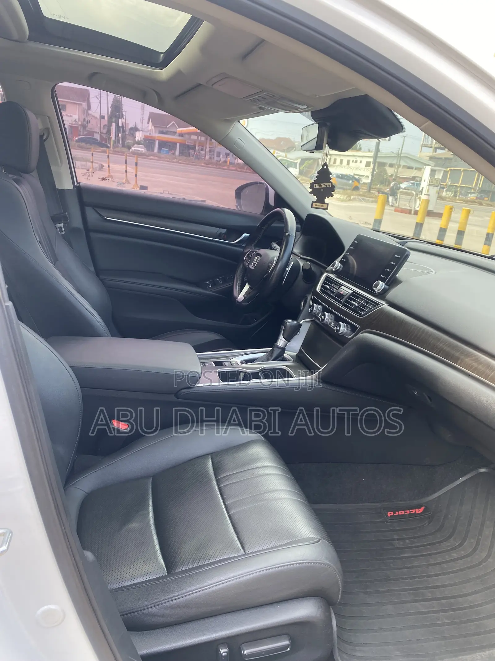 Honda Accord Touring 2.0T 2021 White
