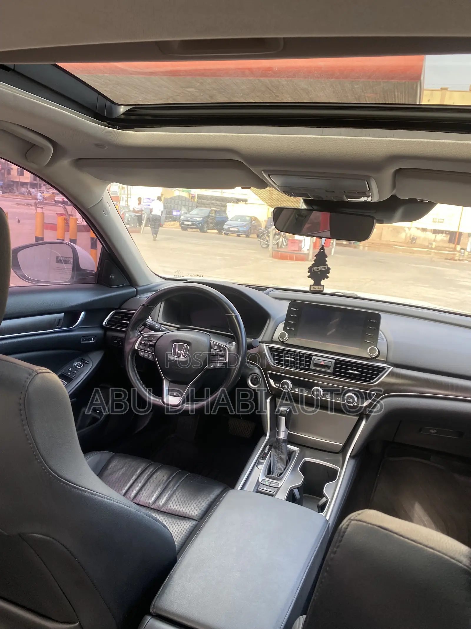 Honda Accord Touring 2.0T 2021 White