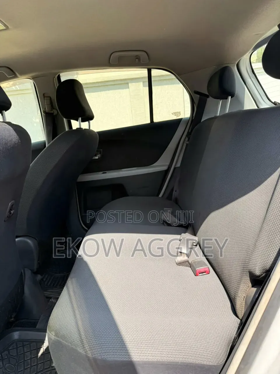 Toyota Vitz 1.0 FWD 3dr 2010 Silver
