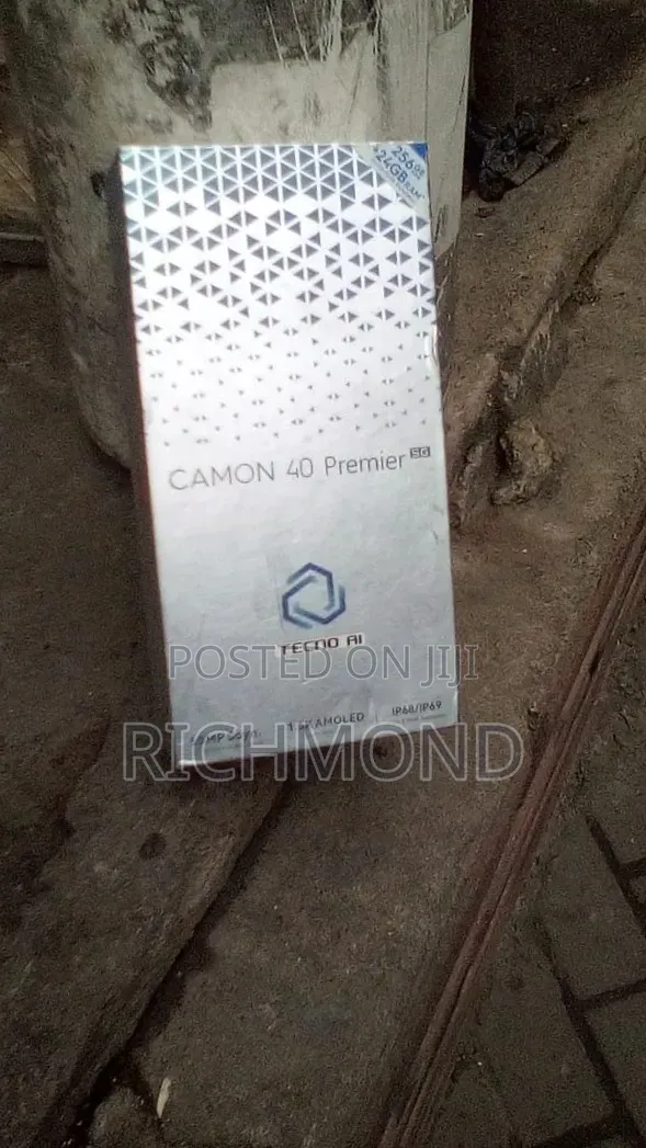 New Tecno Camon 40 Premier 5G 256 GB Blue