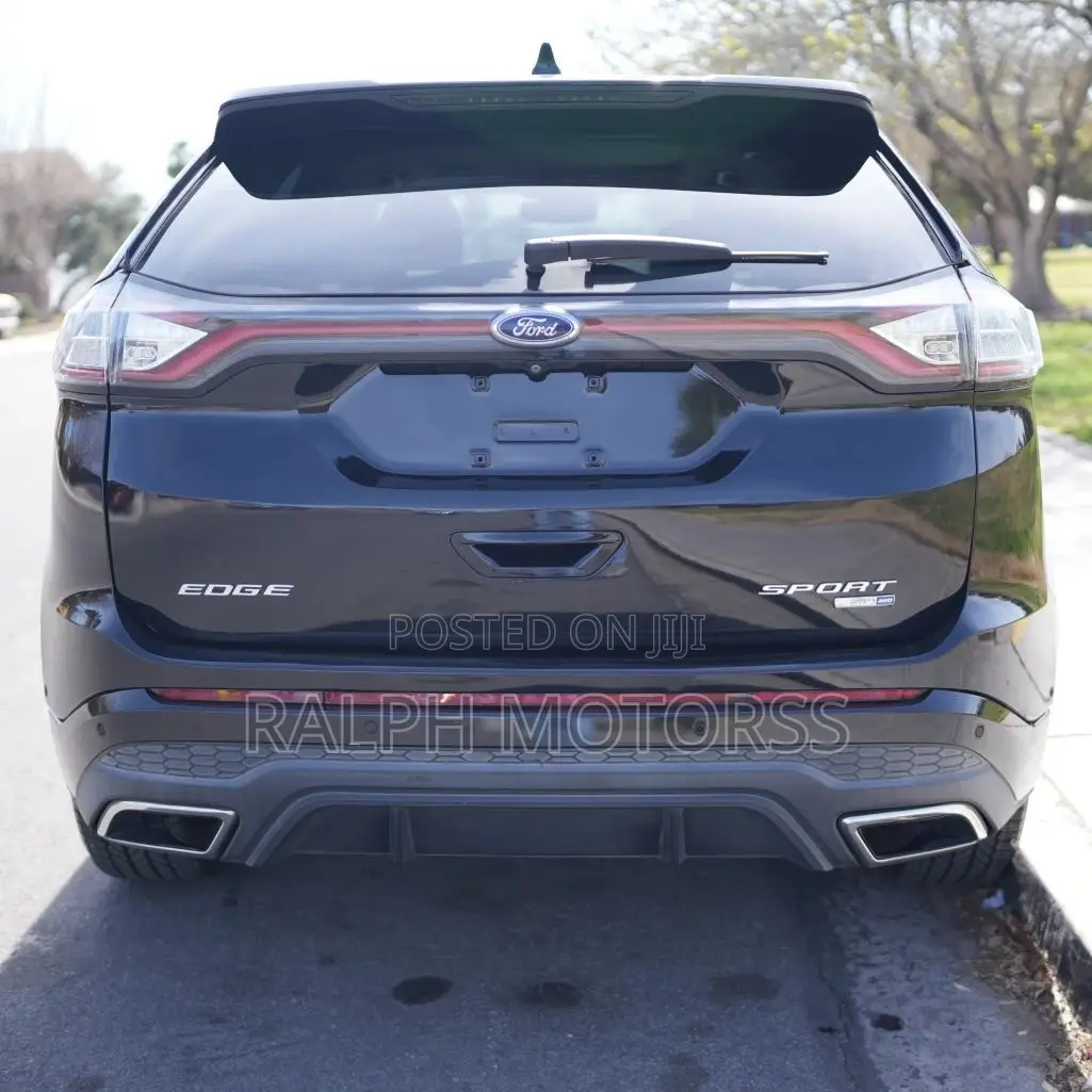 Ford Edge 2017 Bootlight