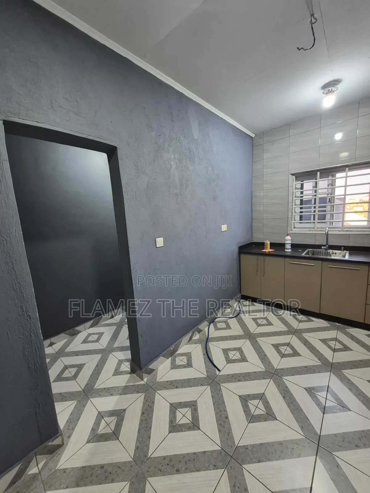 2bdrm Apartment in Pokuase White House for rent
