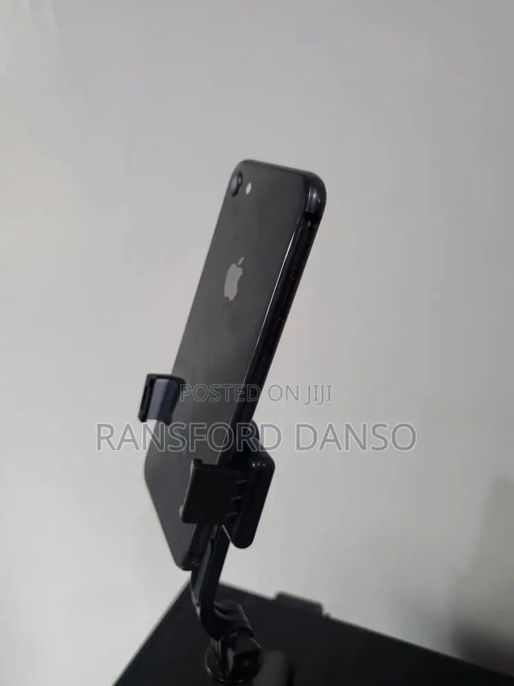 Apple iPhone 8 64 GB Black