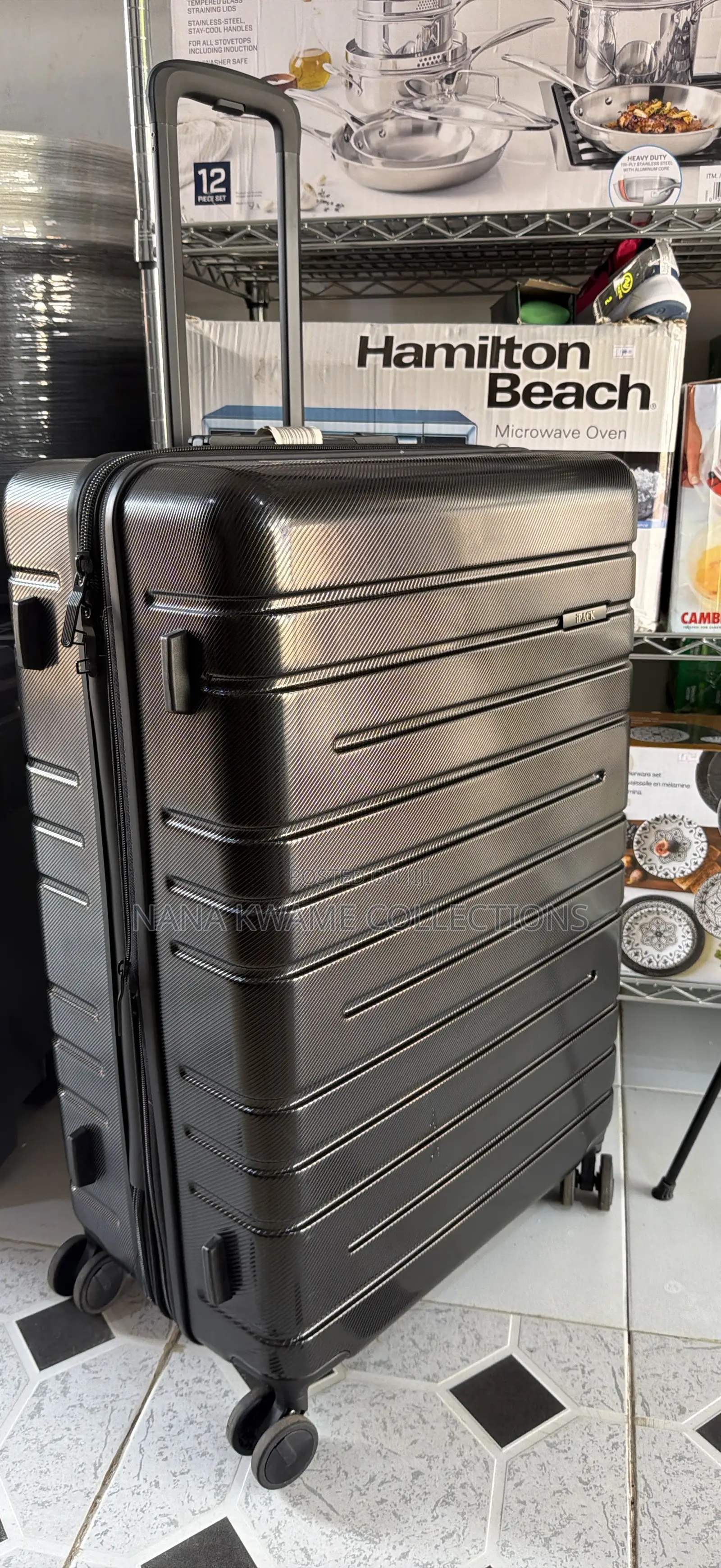 iPack Hardside Spinner Luggage