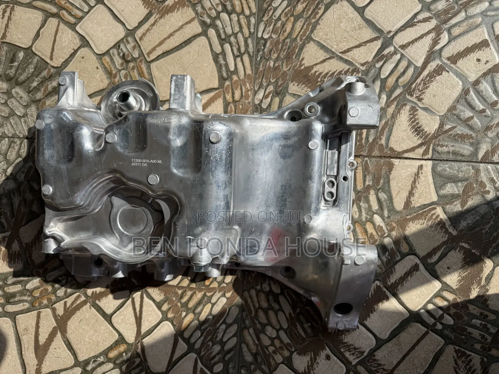 Honda CRV Oil Pan or Engine Sump