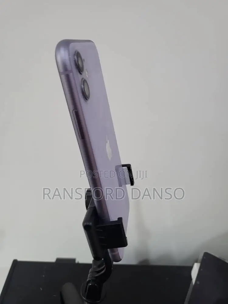 Apple iPhone 11 64 GB Purple