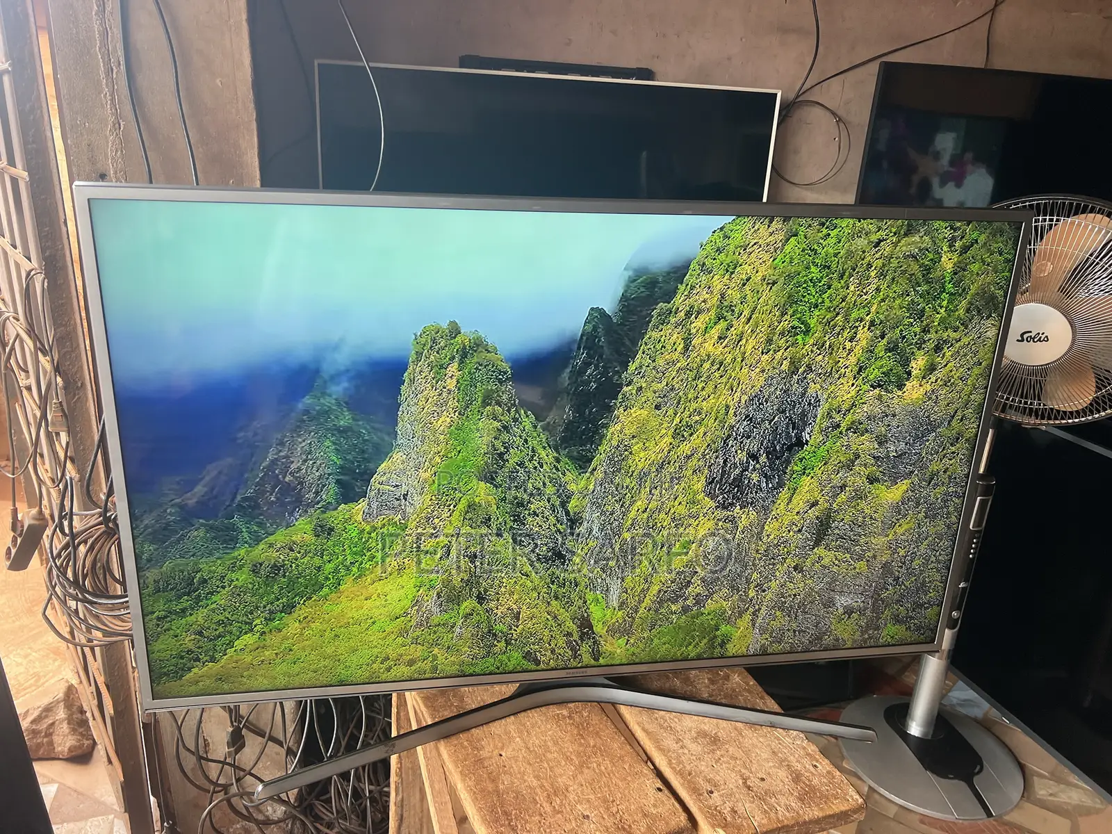 Samsung 50 Inches 4K Smart TV