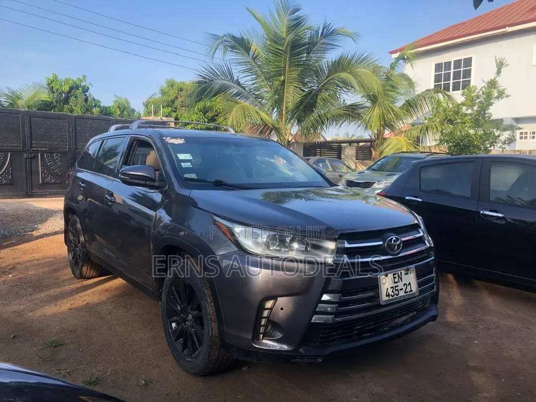 Toyota Highlander 2019 Gray