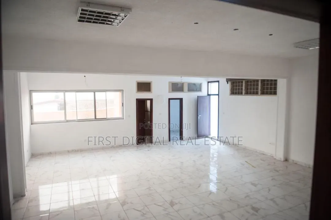 10bdrm House in First Digital Real, McCarthy Hill for sale