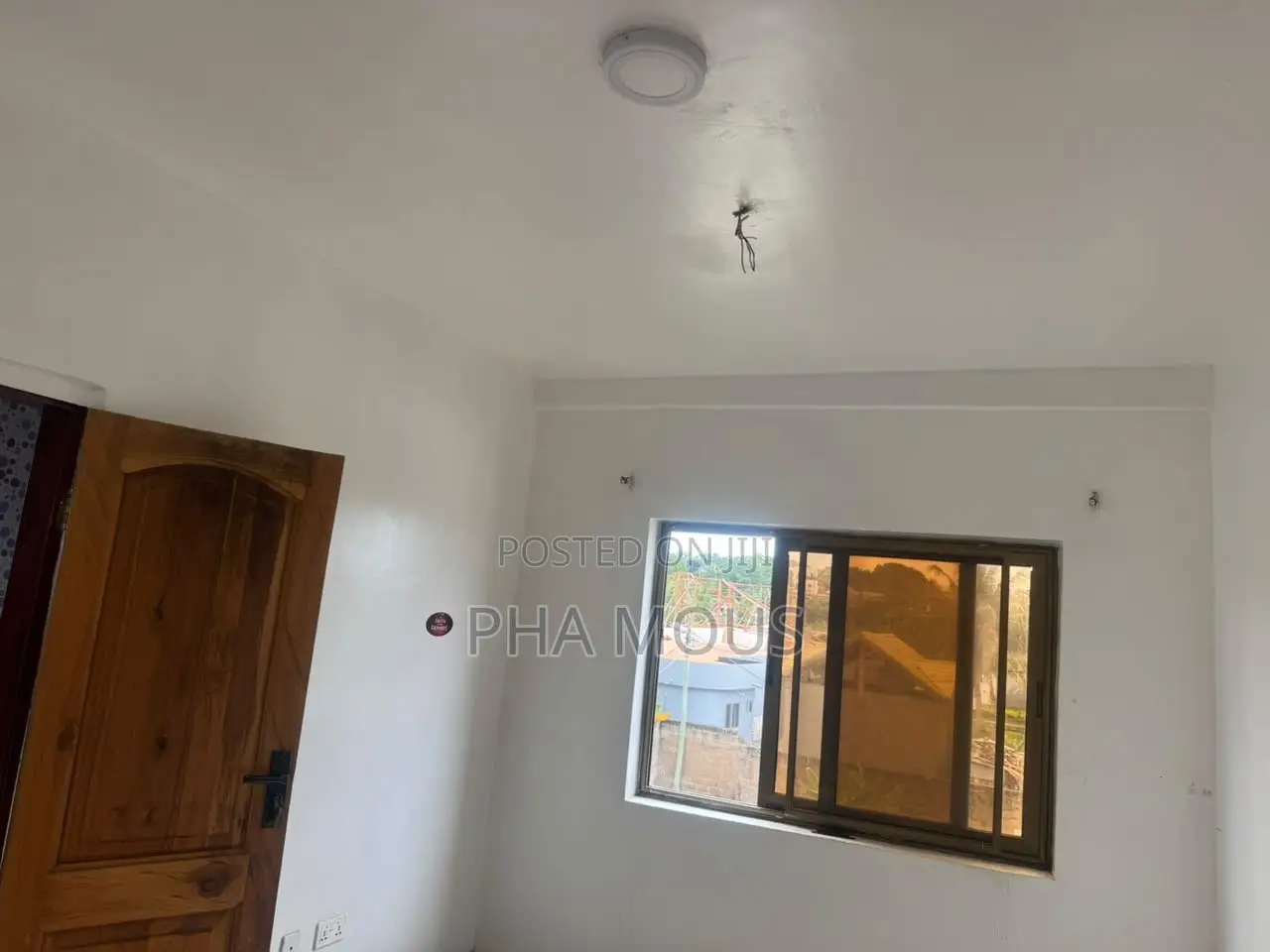 1bdrm Apartment in Mile 7 for rent