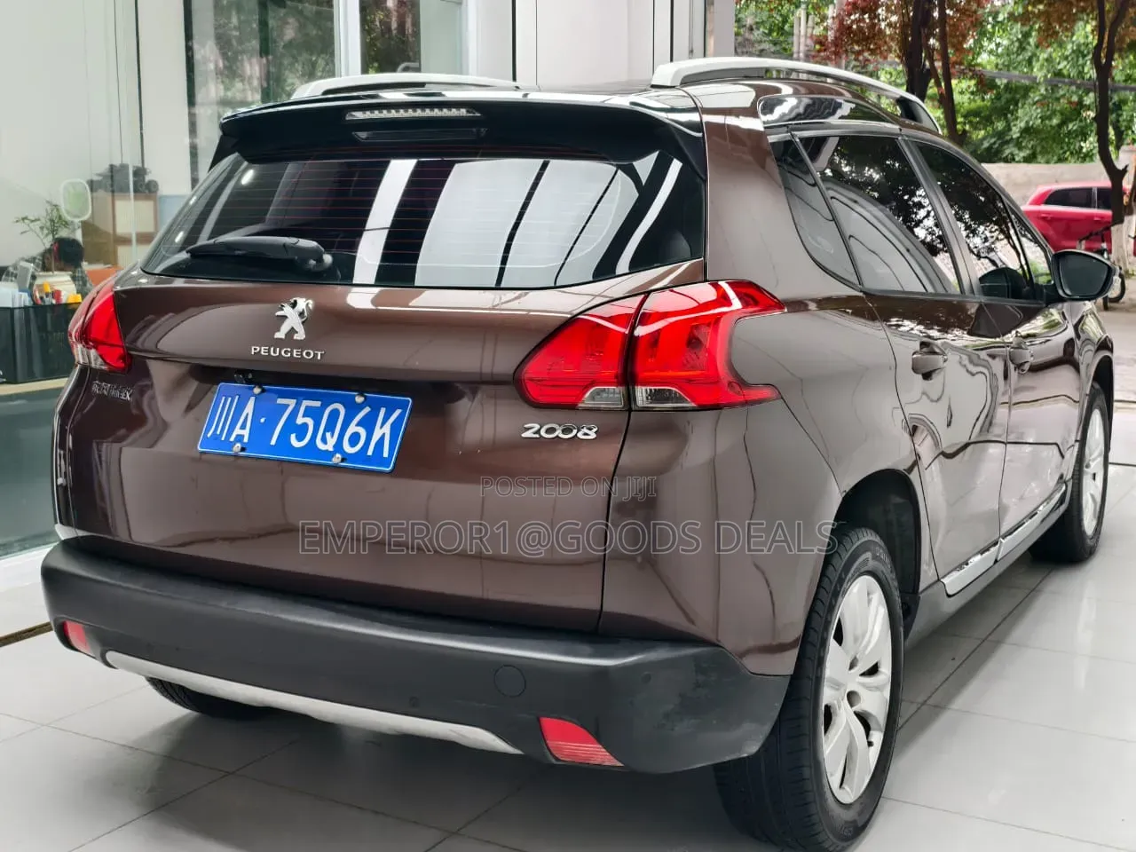 Peugeot 2008 1.6 BlueHD (75 Hp) 2016 Brown