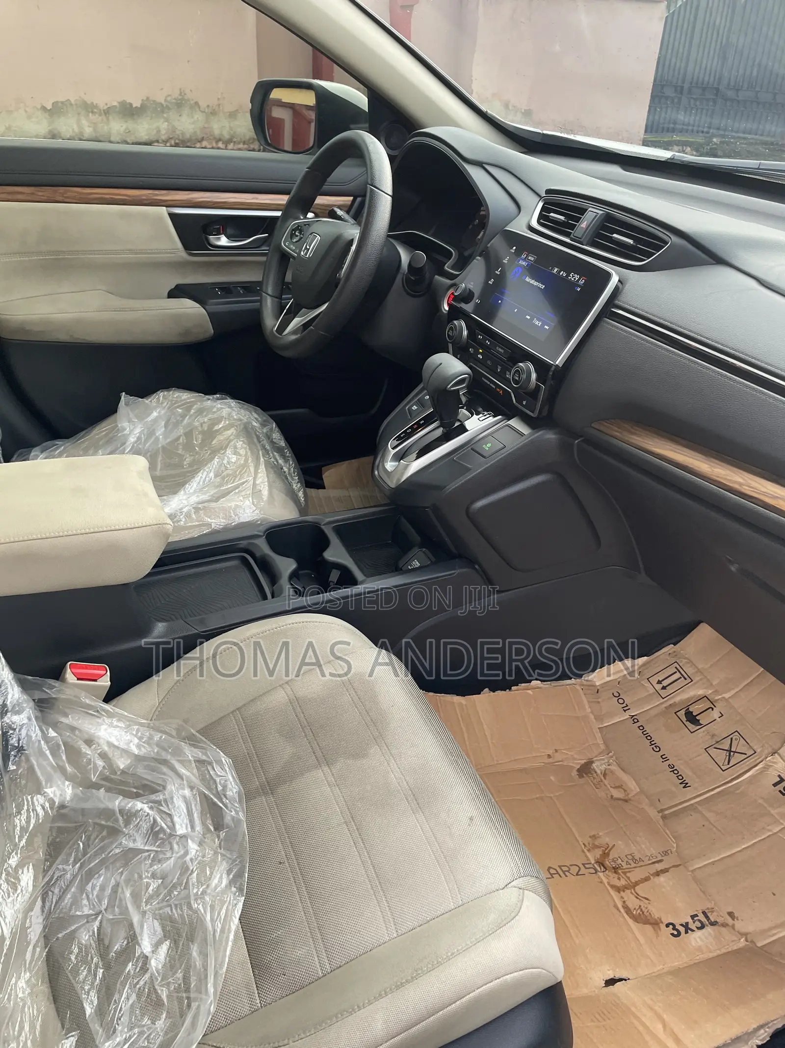 Honda CR-V 2019 White