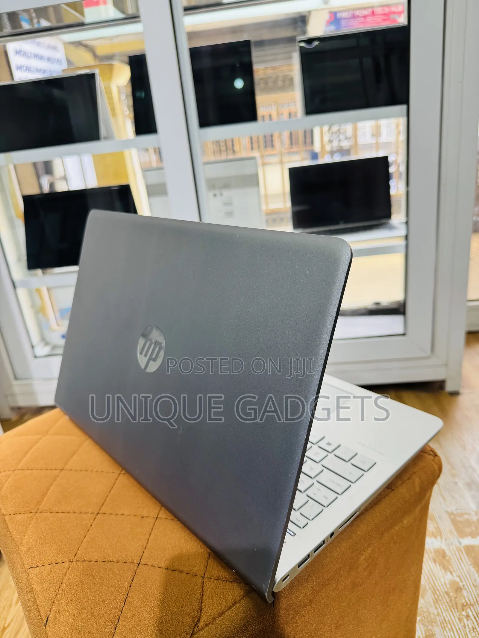 Laptop HP Pavilion 15 8GB Intel Core i5 HDD 1T