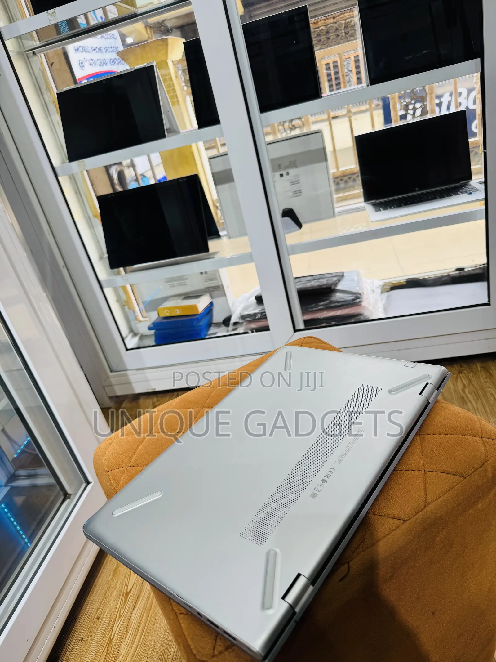 Laptop HP Pavilion 15 8GB Intel Core i5 HDD 1T