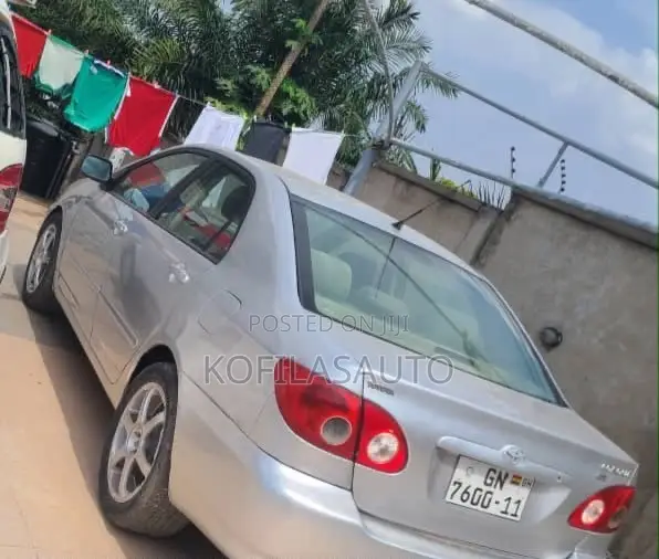 Toyota Corolla 2008 Silver