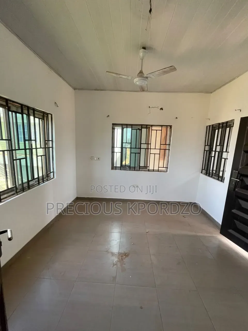 1bdrm Apartment in Housing Down Adenta for rent