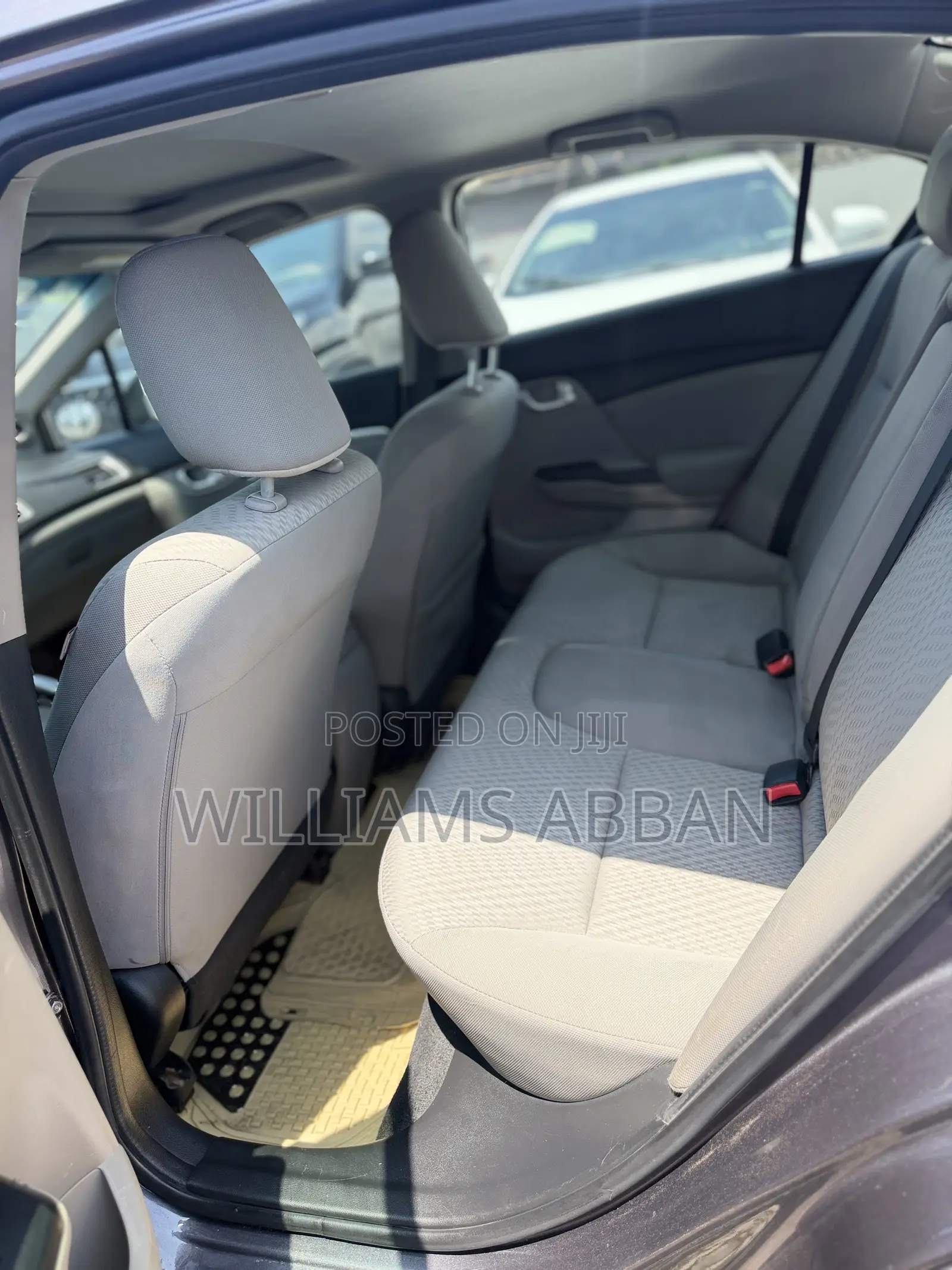 Honda Civic EX 2dr Coupe (1.8L 4cyl 5M) 2015 Gray