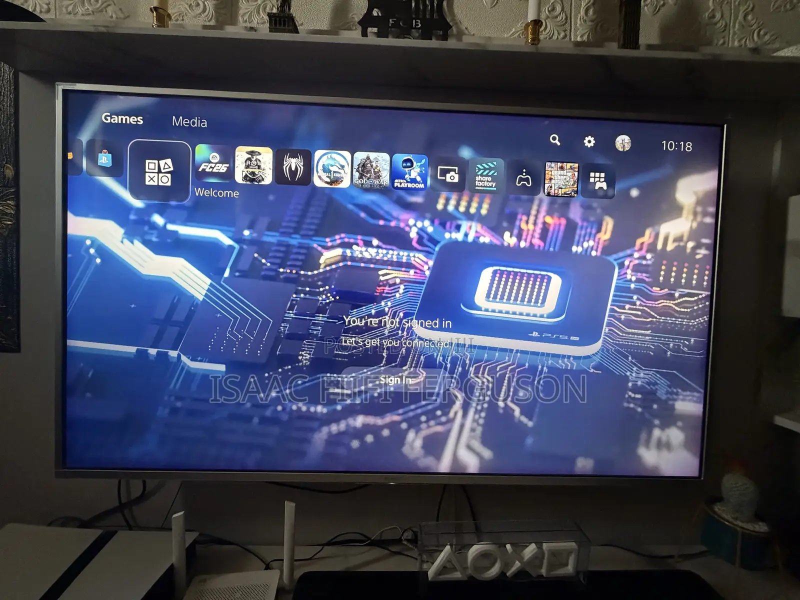 PS5 Pro+3 Controllers+Playstation Portal+Installed Games - COMBO