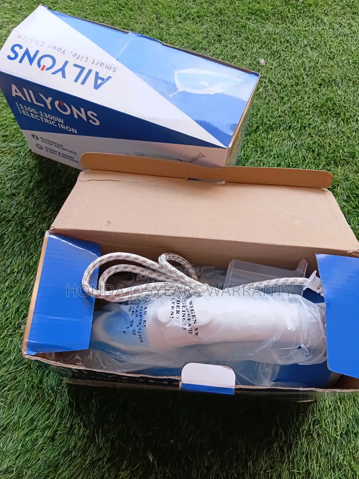 Good Life Ailyons Electric Iron 1100- 1300W
