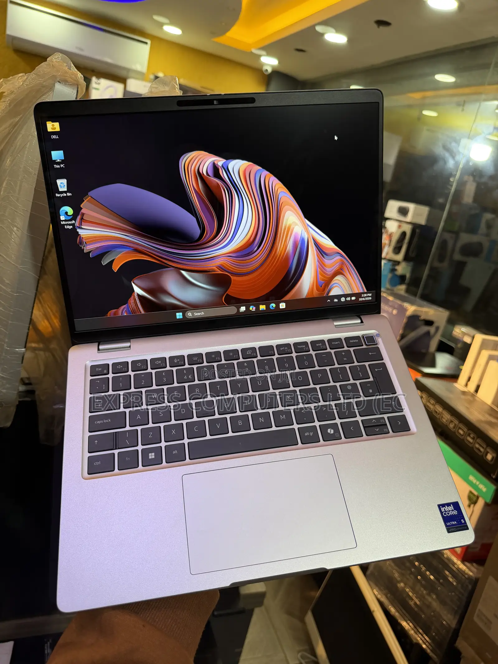 Laptop Dell Pro 14 32GB Intel Core Ultra 5 SSD 512GB