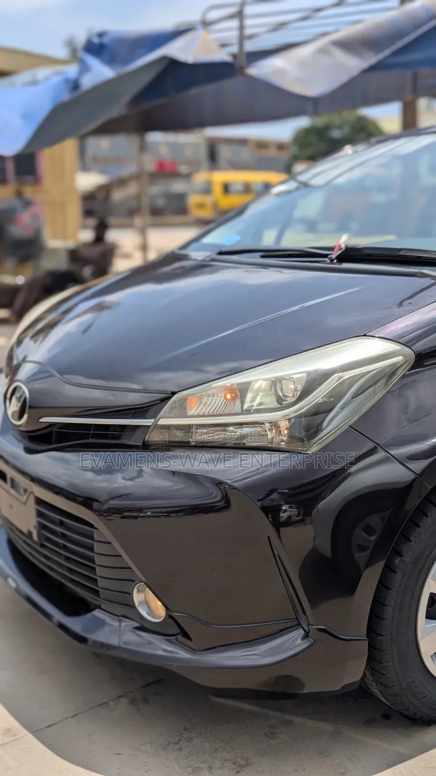 Toyota Vitz 1.3 AWD 5dr 2015 Purple