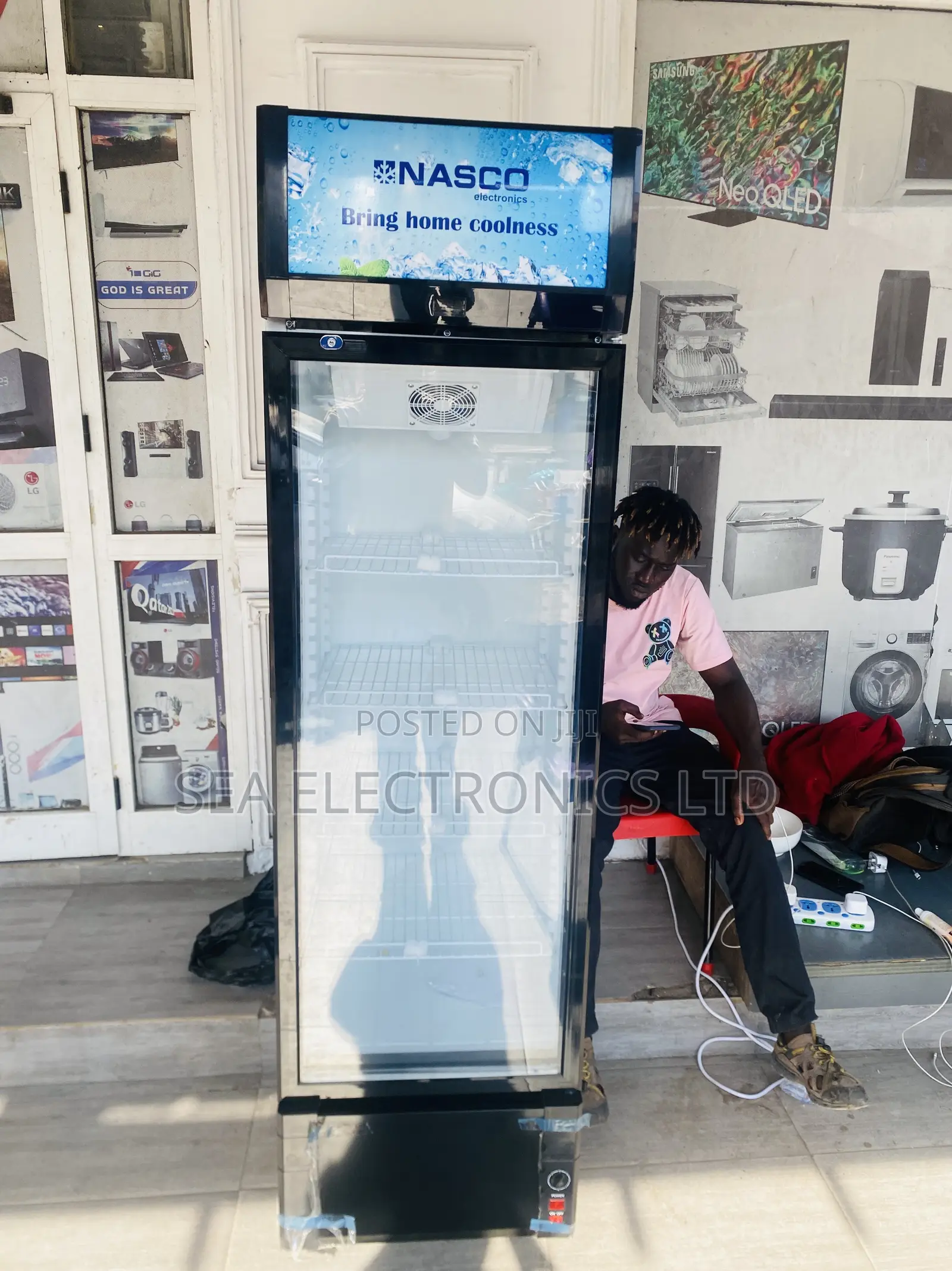 Supreme Nasco-298-LTRS-Display-Fridge-Nas-Fl360-1dr