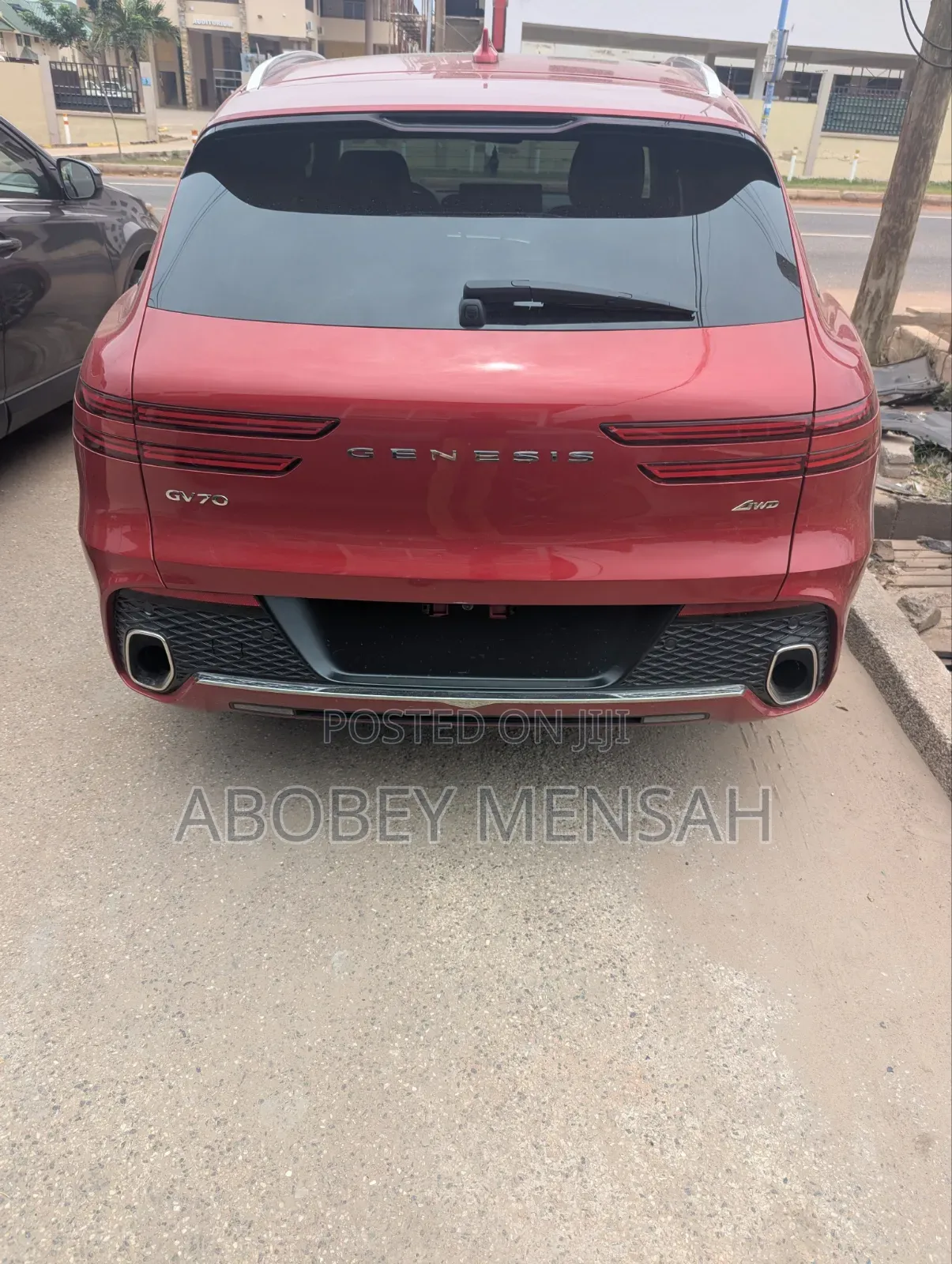 Genesis GV70 2.5T AWD 2023 Red