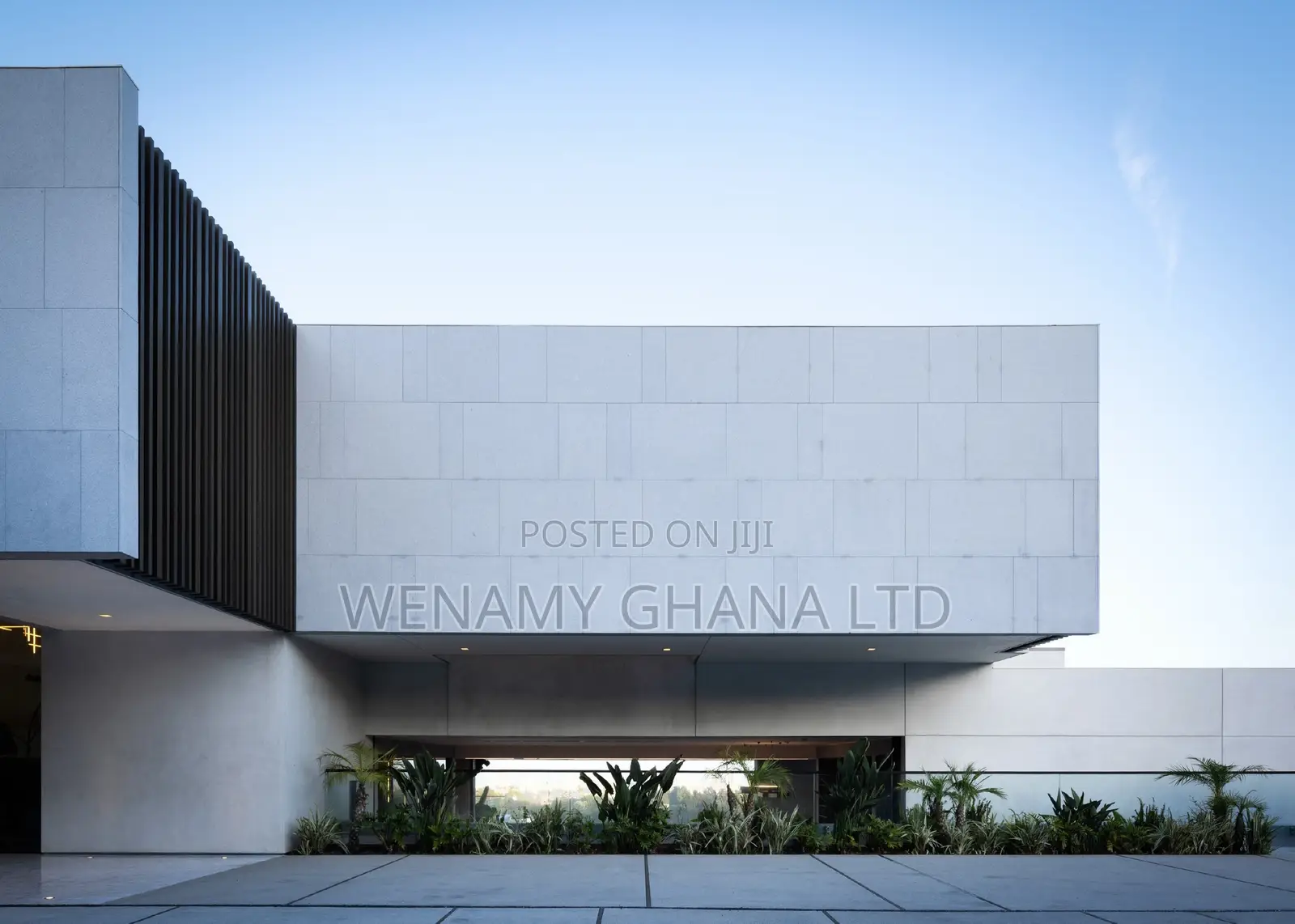 7bdrm Mansion in Accra Metropolitan for sale