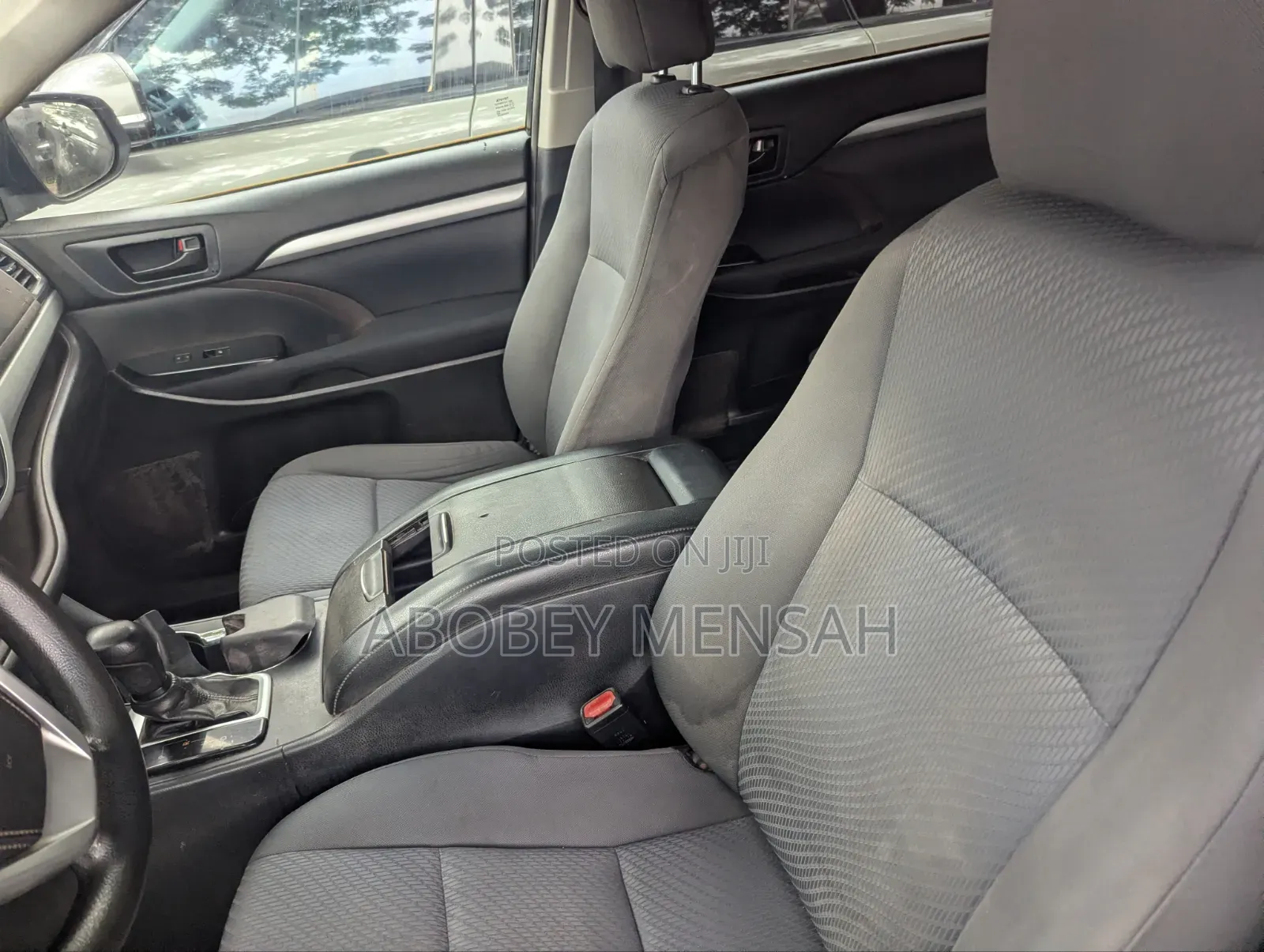 Toyota Highlander LE Plus 4dr SUV AWD (3.5L 6cyl 6A) 2014 Silver