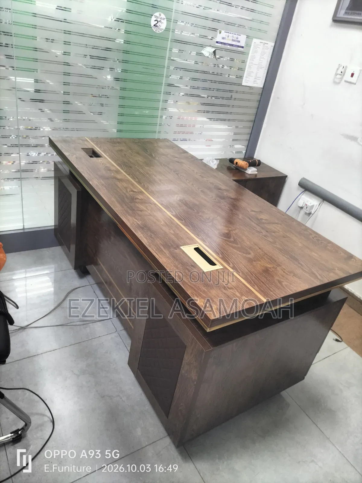 Office Desk