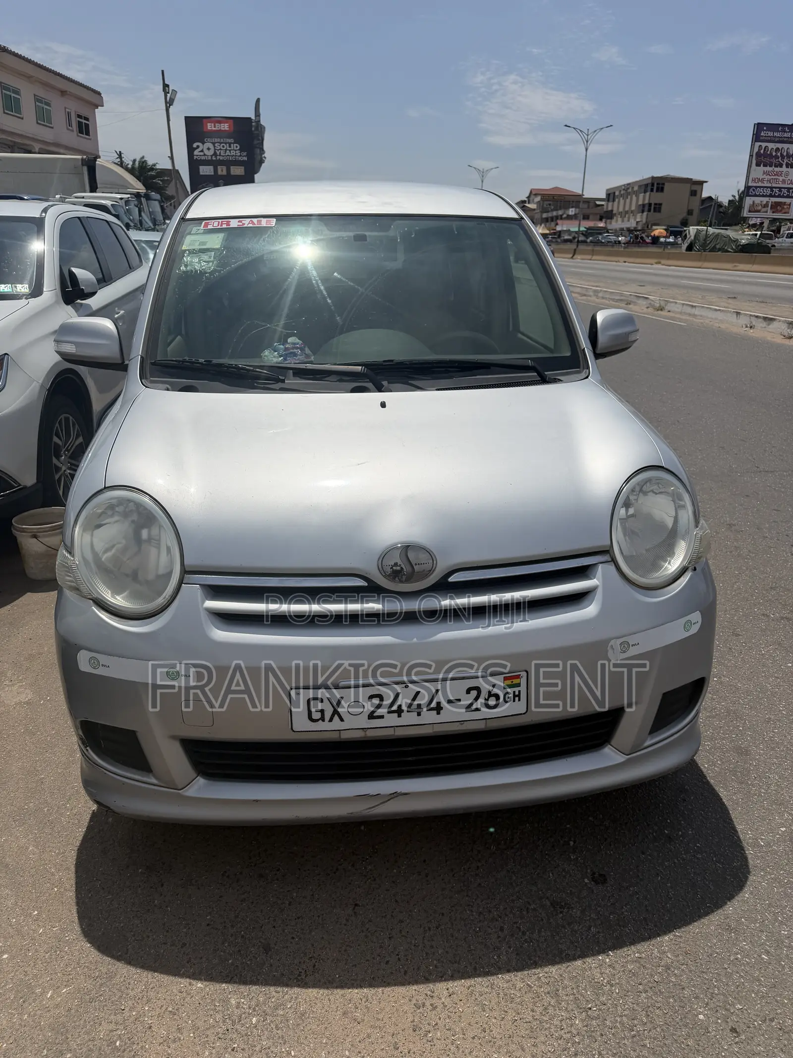 Toyota Sienta 1.5 AWD 2010 Gray