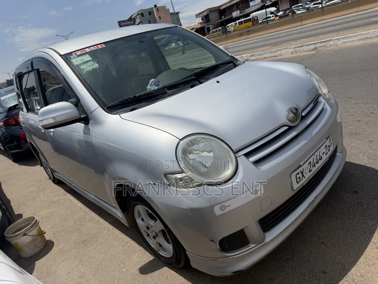 Toyota Sienta 1.5 AWD 2010 Gray