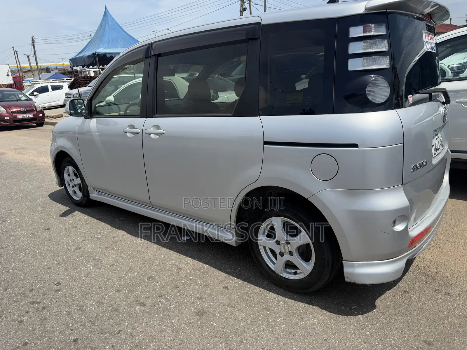 Toyota Sienta 1.5 AWD 2010 Gray