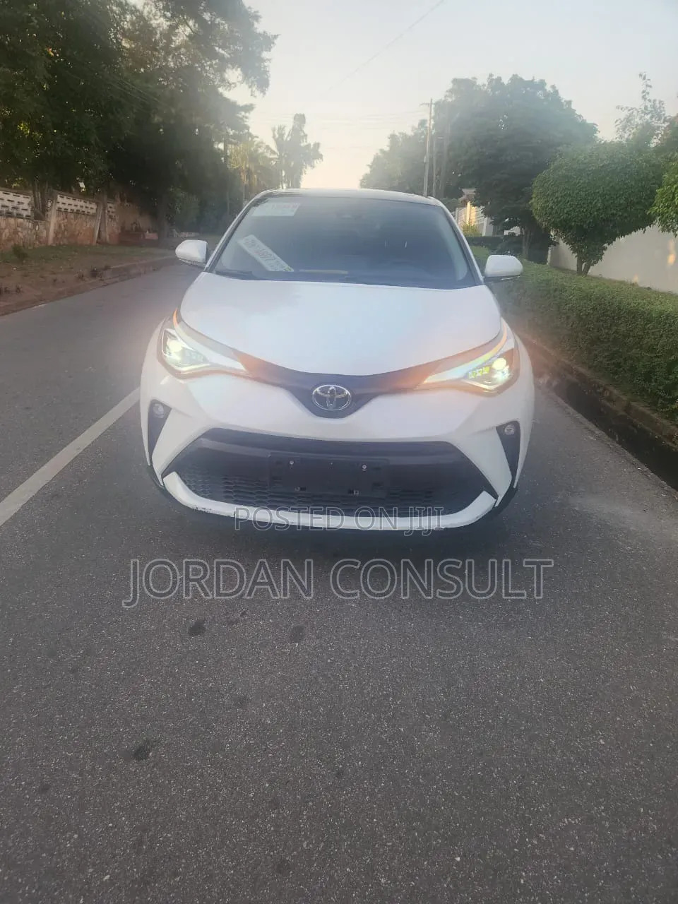 Toyota C-HR 2021 White