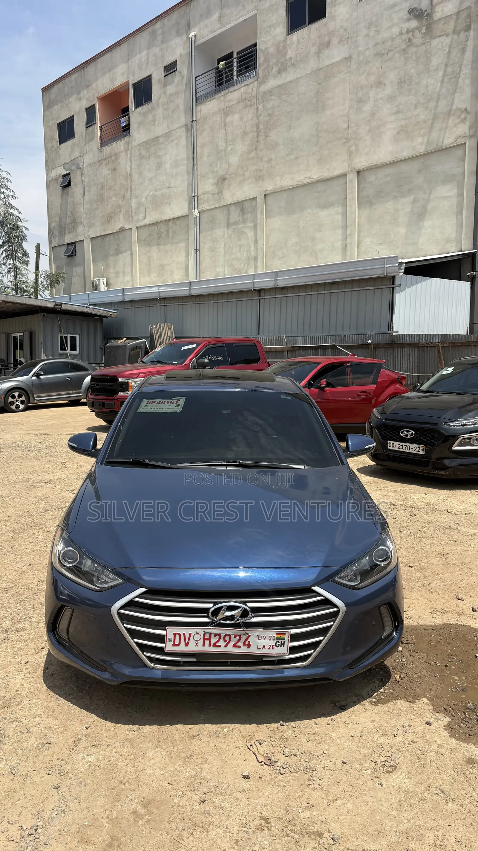 Hyundai Elantra Limited Sedan FWD (2.0L 4cyl 6A) 2017 Blue