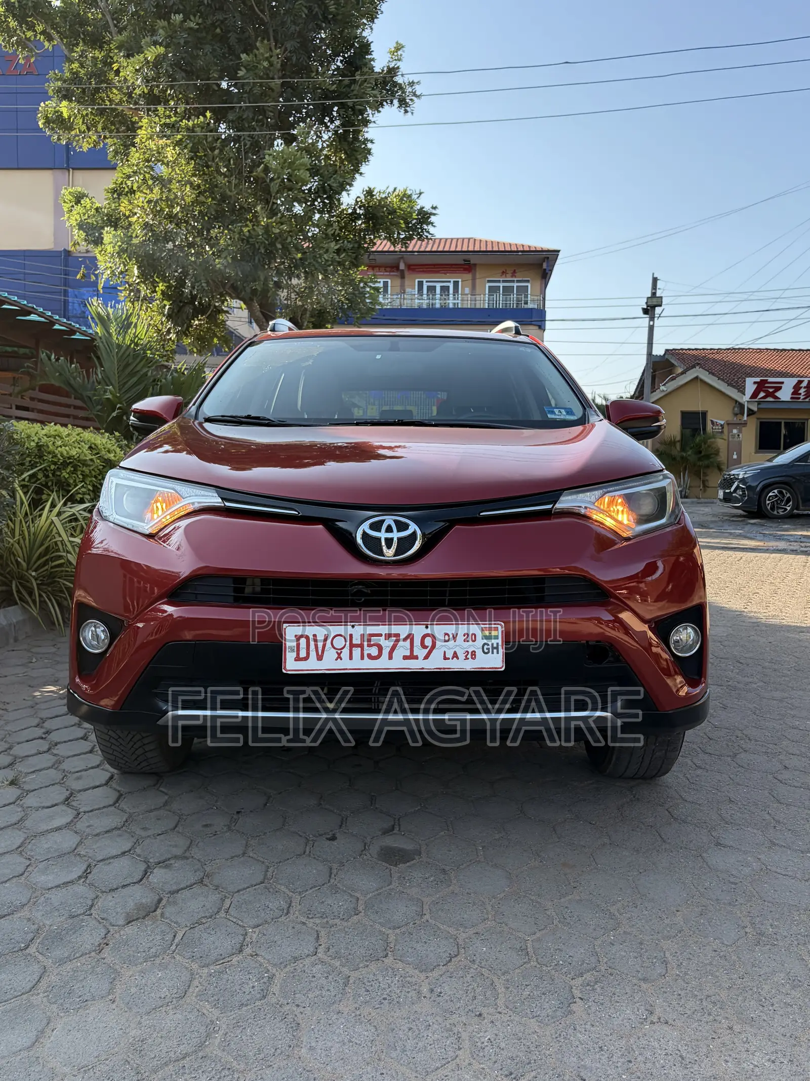 Toyota RAV4 2016 Red