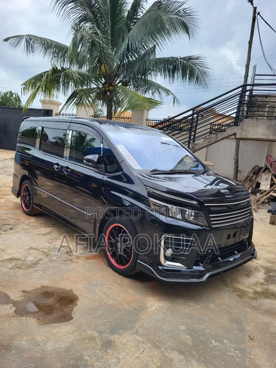 Toyota Voxy V 2WD 8-Seater 2015 Black