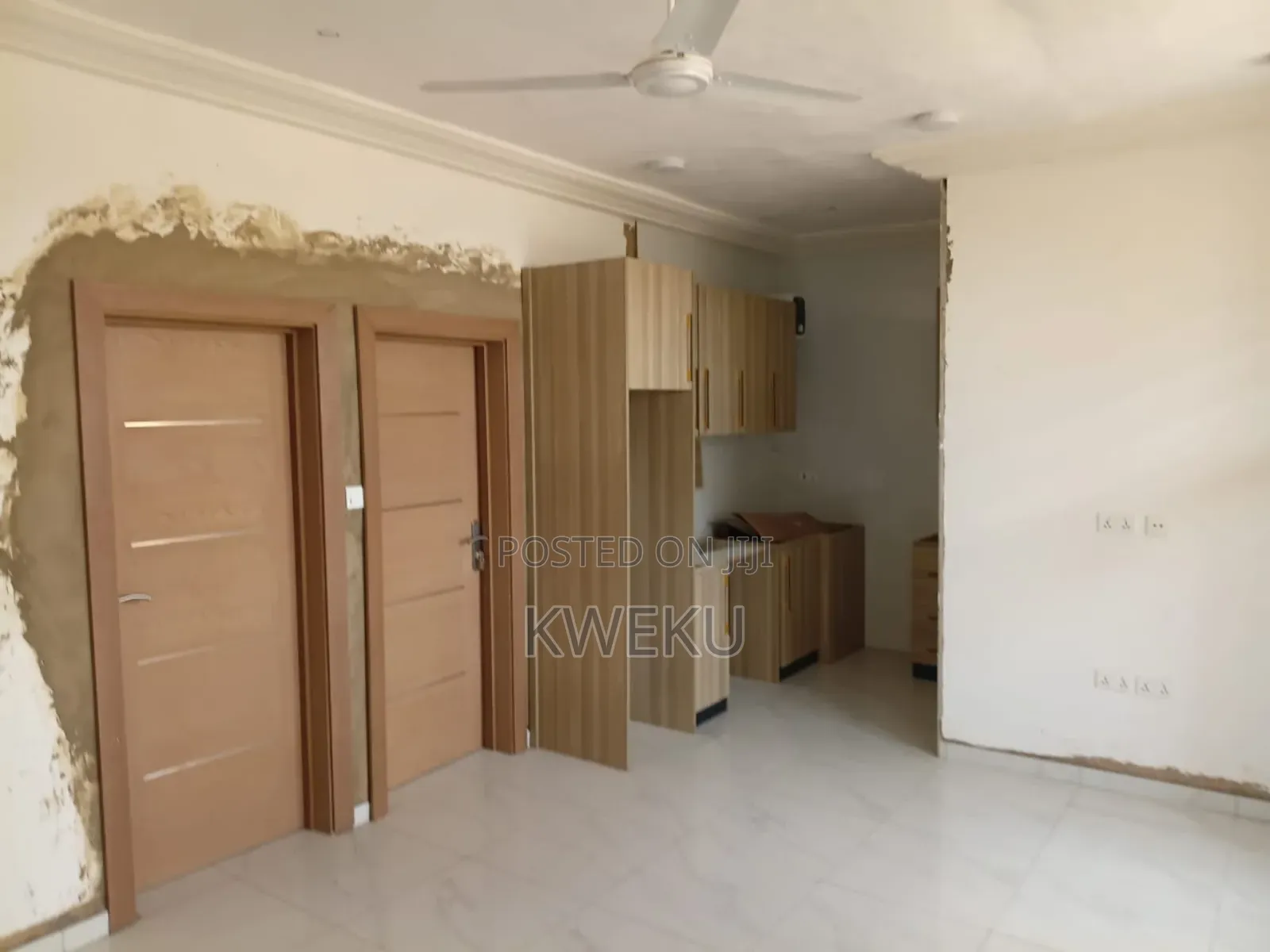 2bdrm Apartment in Seedovproerties, Baatsona Total for sale