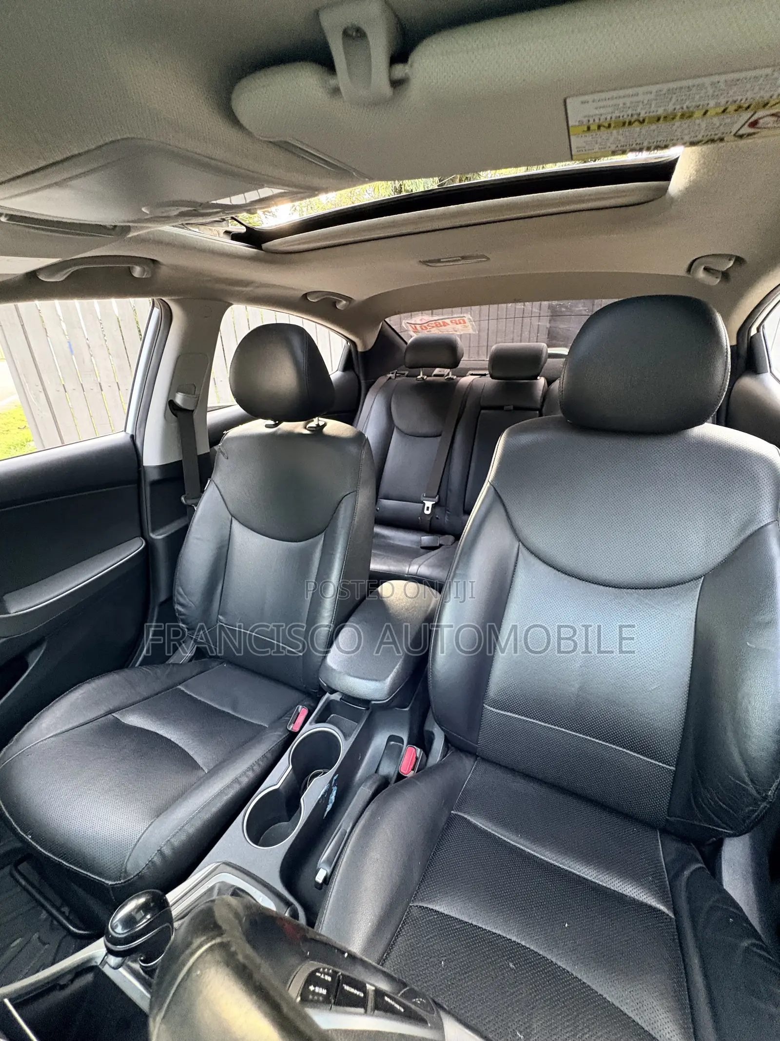 Hyundai Elantra Limited Sedan FWD (1.8L 4cyl 6A) 2016 White