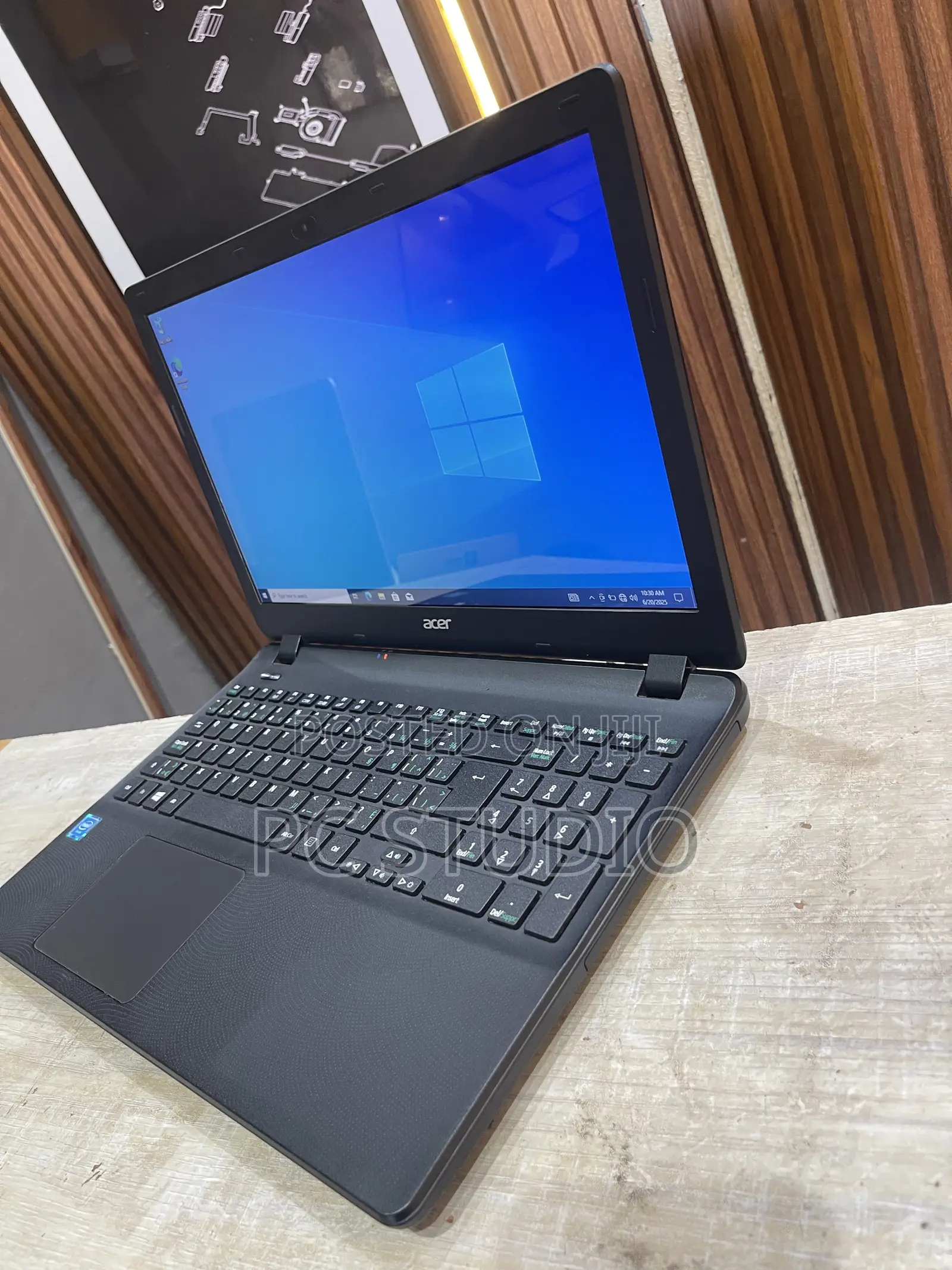 Laptop Acer Aspire ES1-531 4GB Intel Celeron HDD 500GB