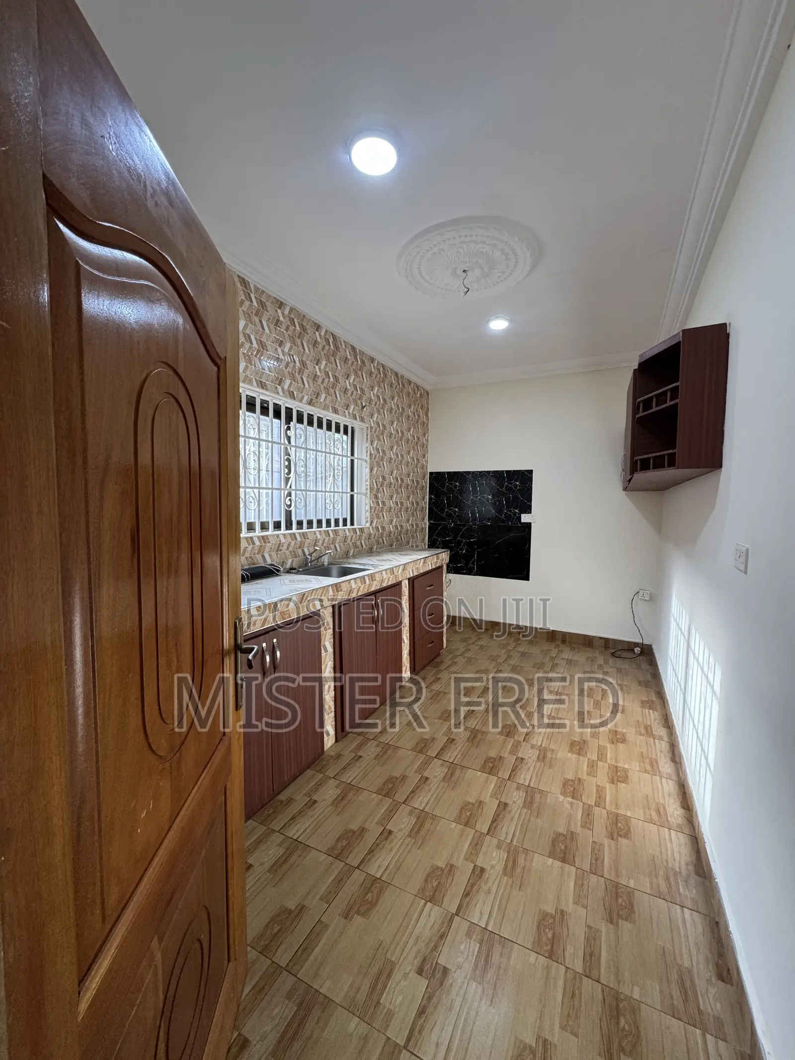 2bdrm Apartment in Old Barrier Kings, Weija for rent