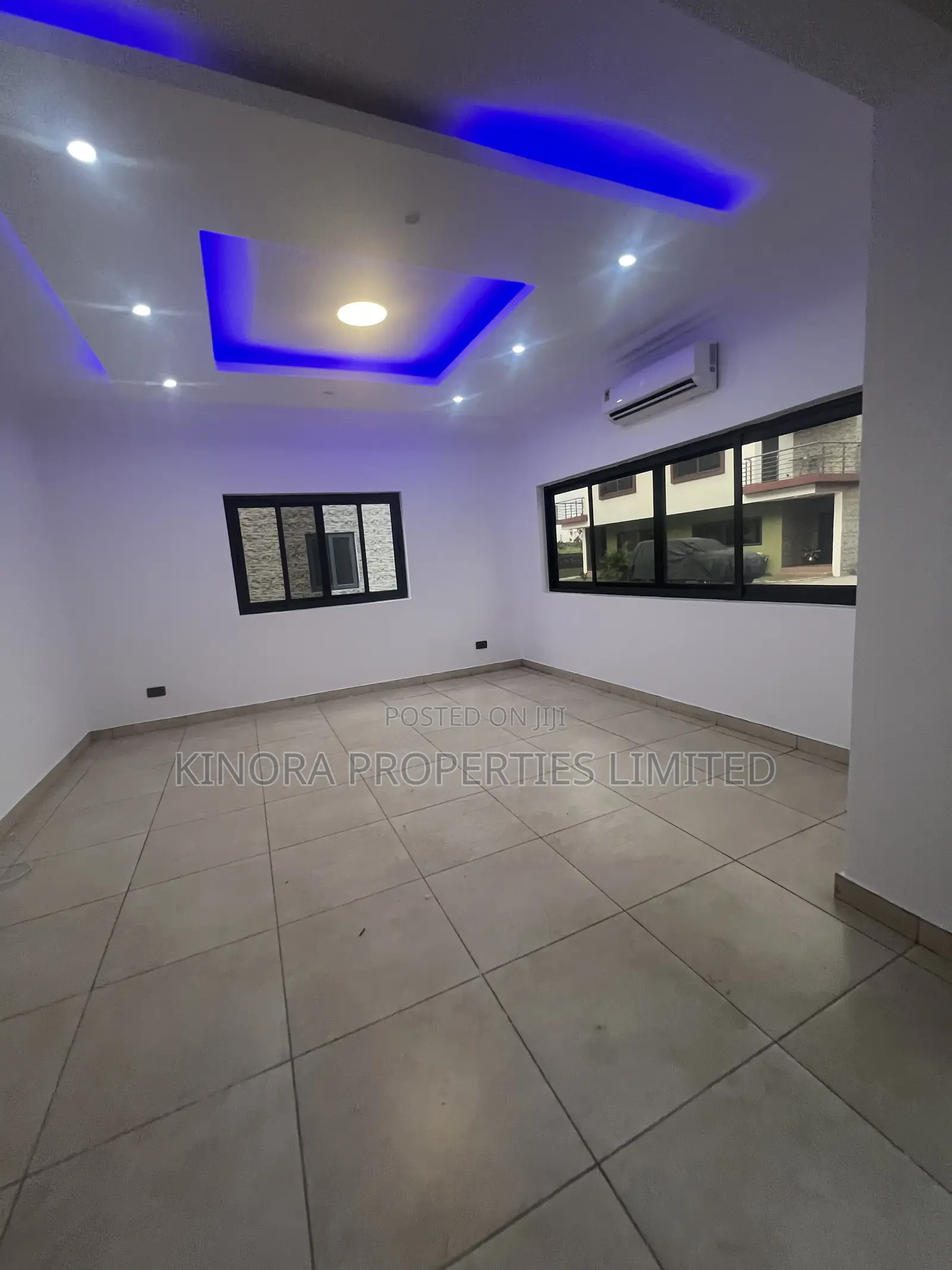 4bdrm Duplex in Ability Down for rent