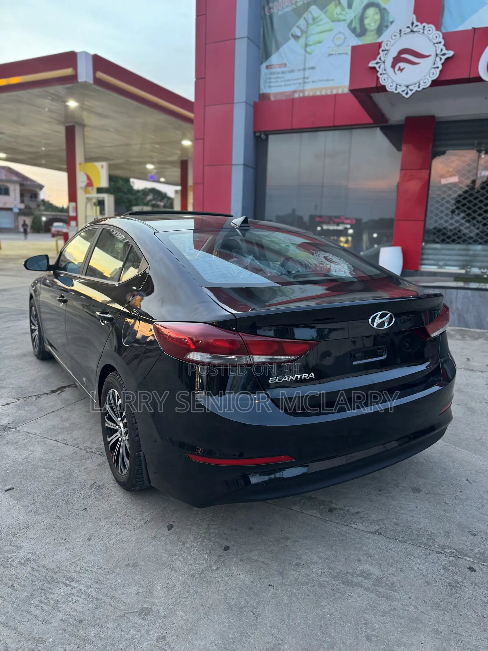 Hyundai Elantra Limited 2018 Black