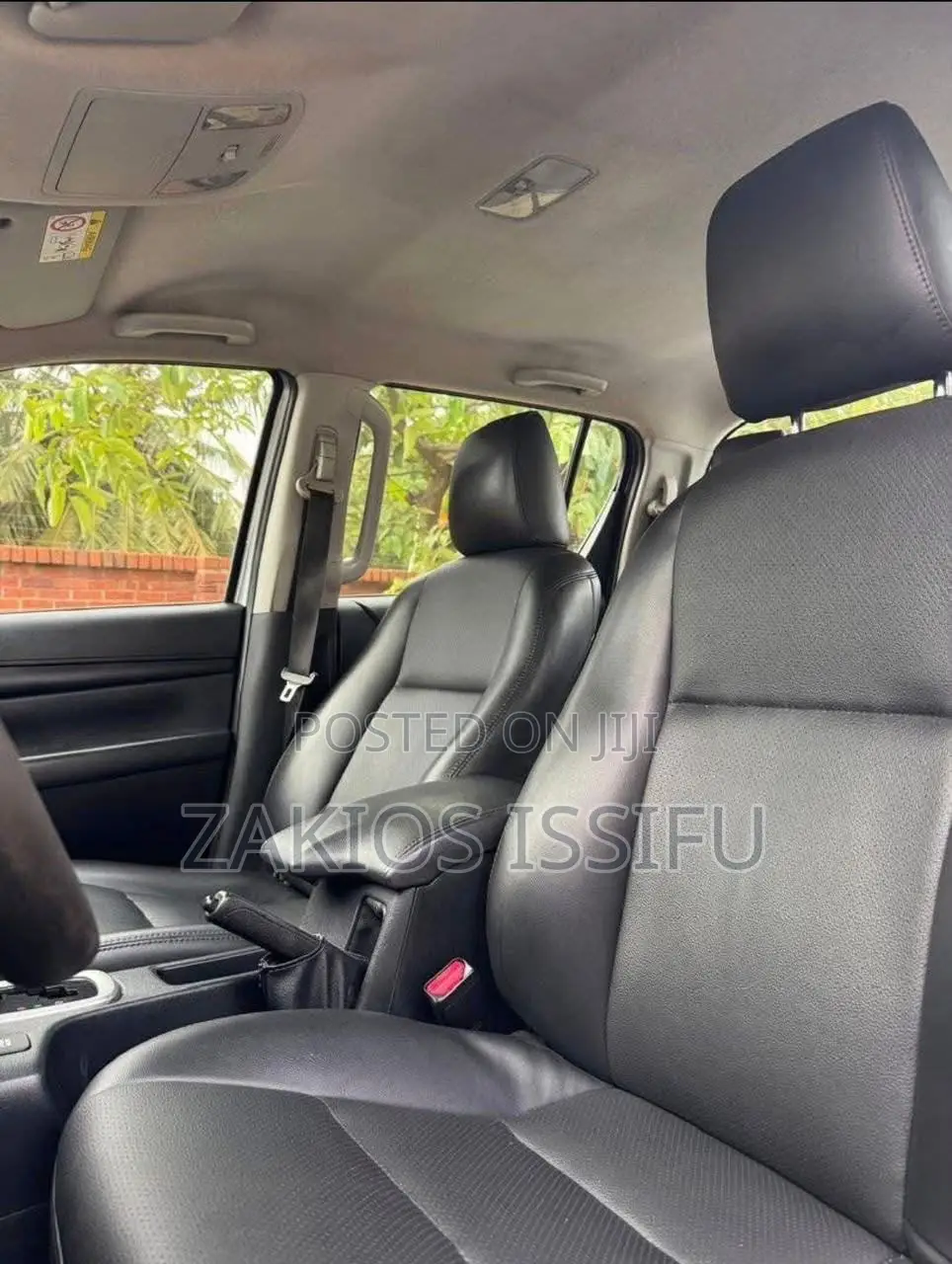 Toyota Hilux SR 4x4 2015 Silver